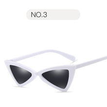 Load image into Gallery viewer, Vintage Women Sunglasses Triangle Black